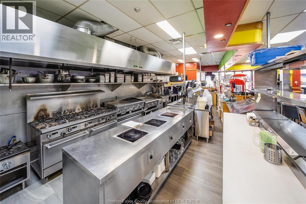 16 Talbot Street East, Leamington, Ontario N8H 1L2 - Photo 28 - 25028003