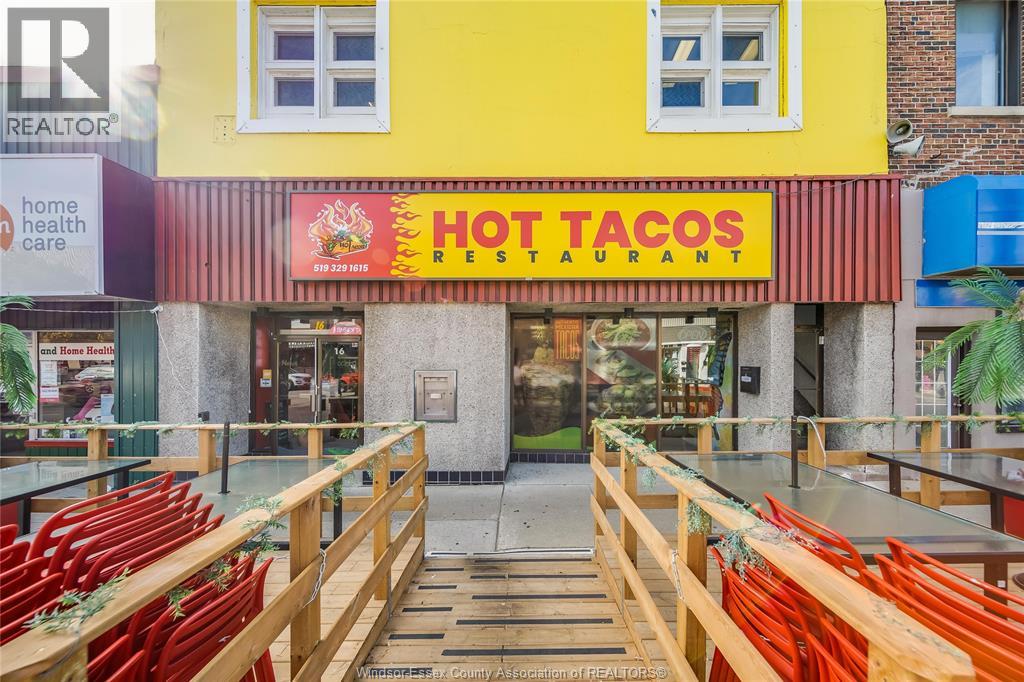 16 Talbot Street East, Leamington, Ontario N8H 1L2 - Photo 3 - 25028003