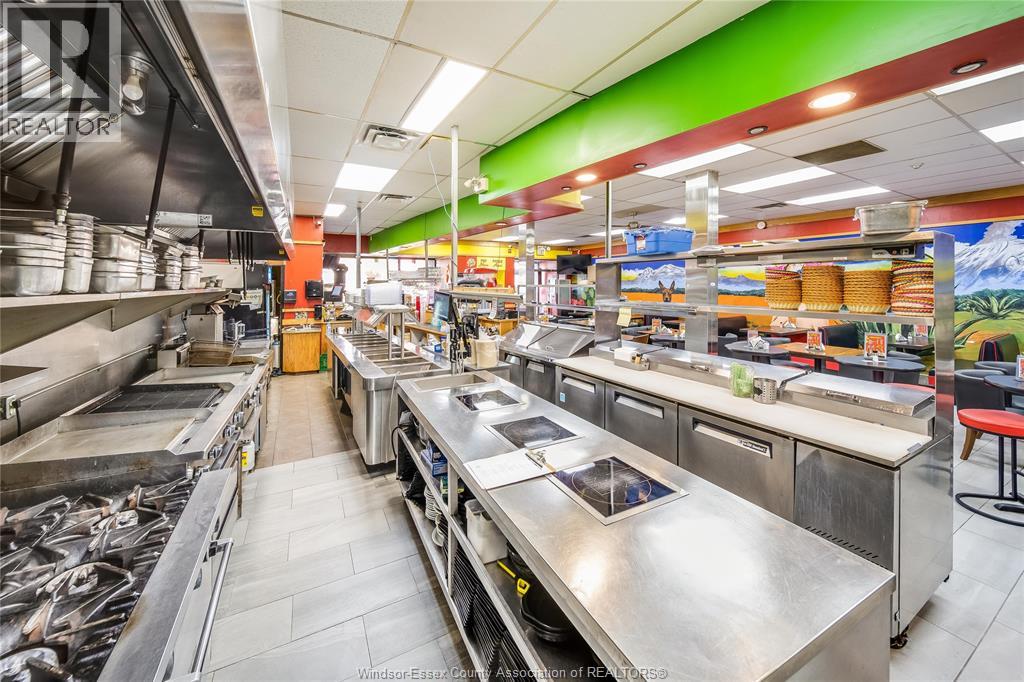 16 Talbot Street East, Leamington, Ontario N8H 1L2 - Photo 30 - 25028003