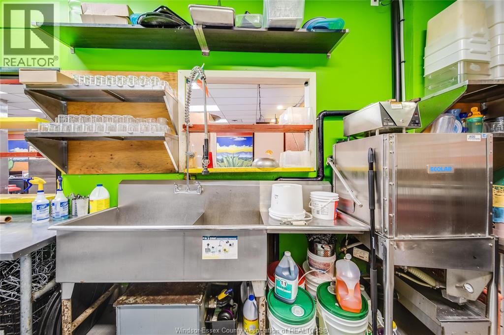 16 Talbot Street East, Leamington, Ontario N8H 1L2 - Photo 38 - 25028003