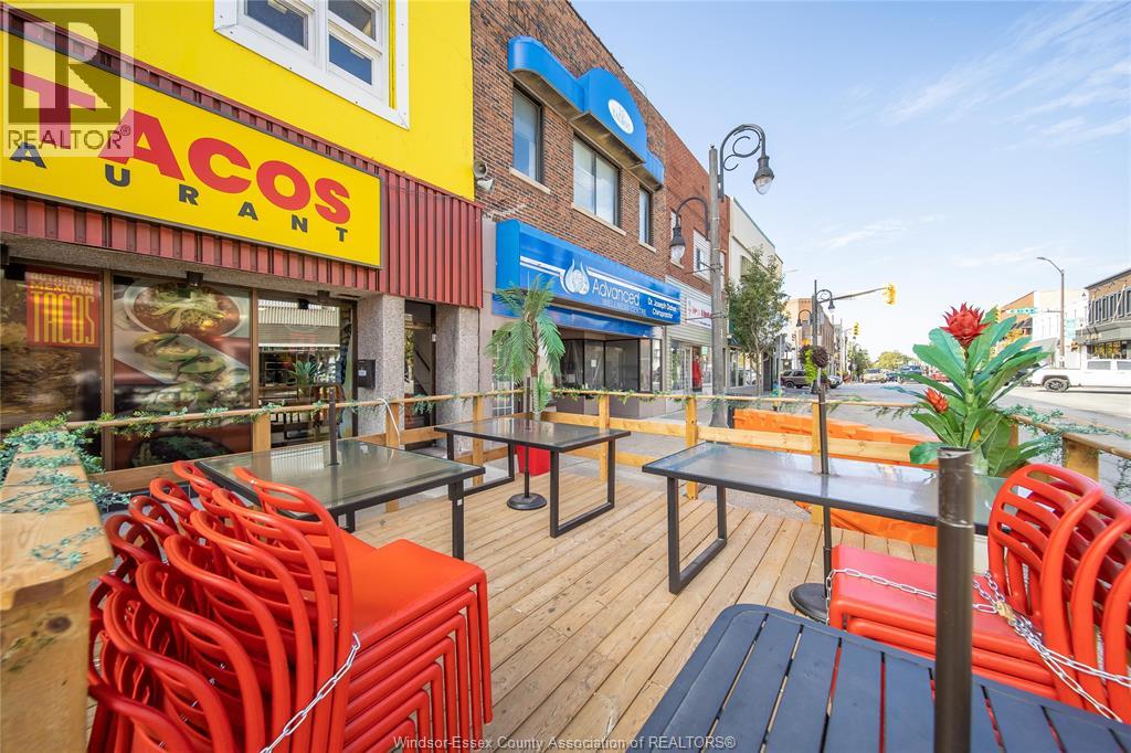 16 Talbot Street East, Leamington, Ontario N8H 1L2 - Photo 4 - 25028003