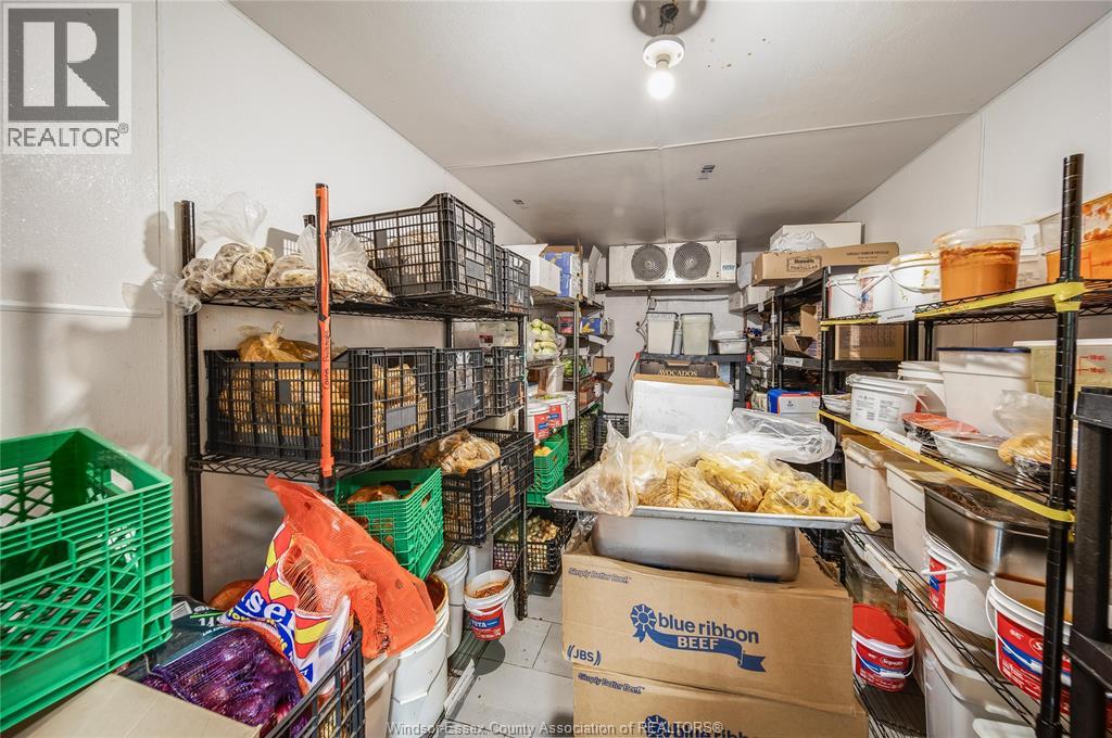 16 Talbot Street East, Leamington, Ontario N8H 1L2 - Photo 41 - 25028003