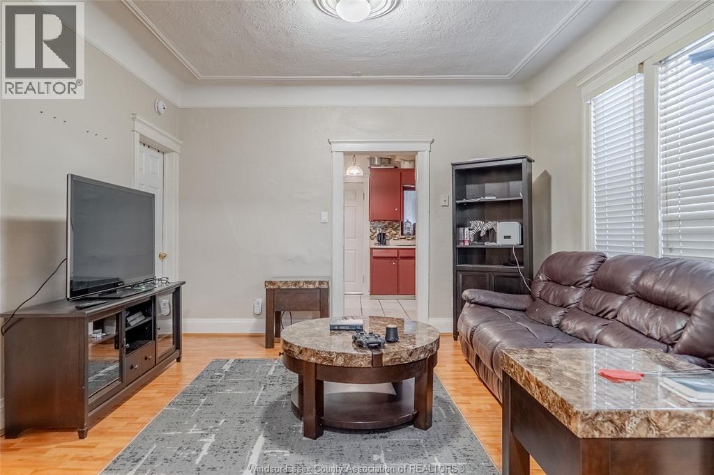 2084 Ottawa Street, Windsor, Ontario N8T 2M7 - Photo 4 - 25028001