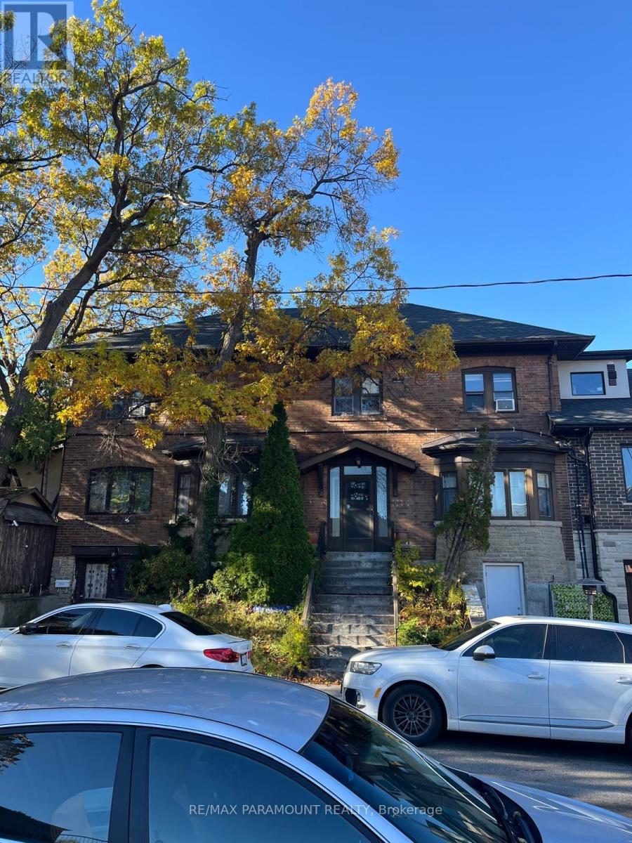 2b - 2133 Bloor Street W, Toronto, Ontario M6S 1N2 - Photo 2 - W12492174