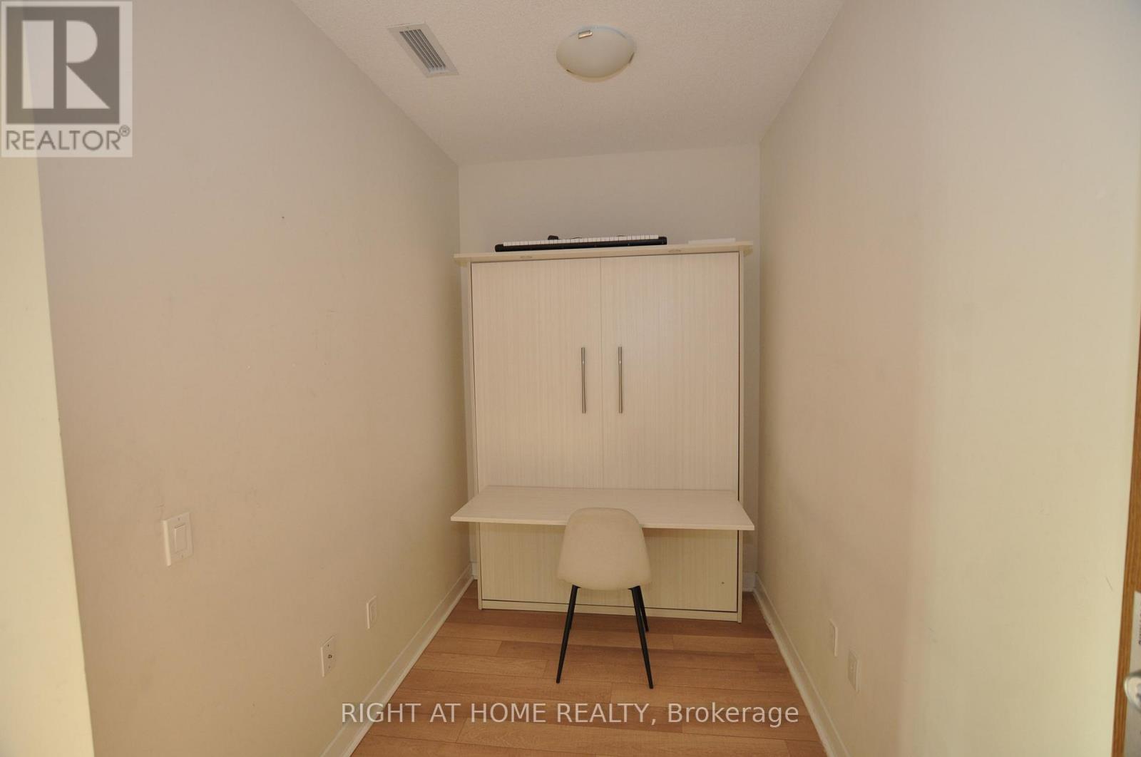 1705 - 3975 Grand Park Drive, Mississauga, Ontario  L5B 0K4 - Photo 7 - W12507228