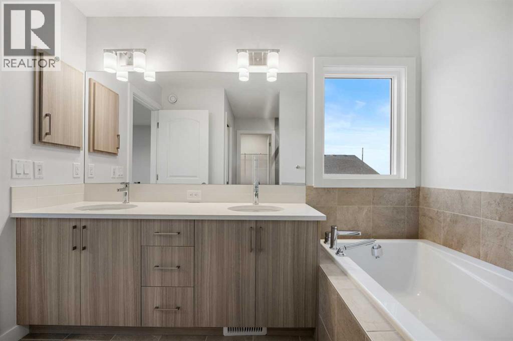 96 Amblefield Grove Nw, Calgary, Alberta  T3P 2L4 - Photo 26 - A2265229