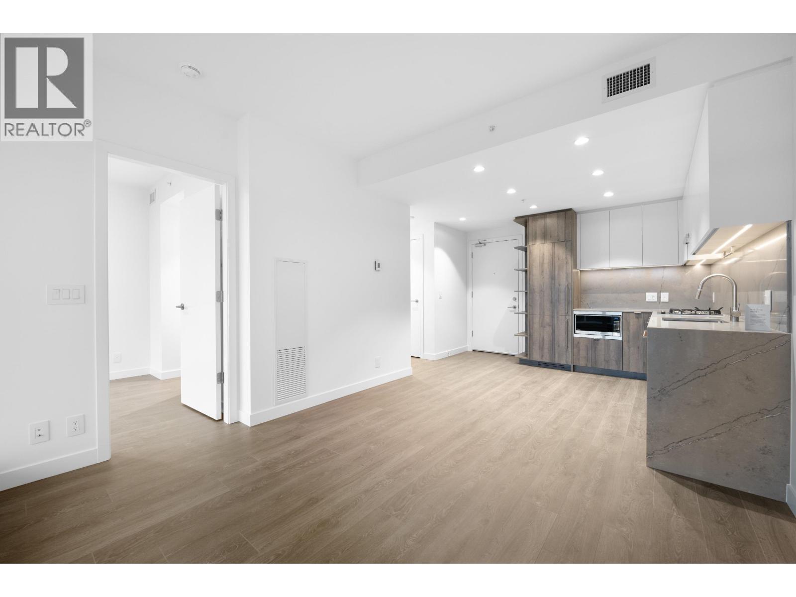 407 505 Nelson Street, Coquitlam, British Columbia V3J 0R5 - Photo 4 - R3064375