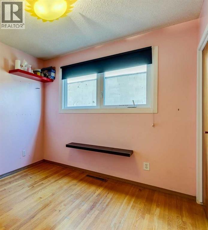 5023 Nemiskam Road Nw, Calgary, Alberta  T2K 2P8 - Photo 19 - A2265366