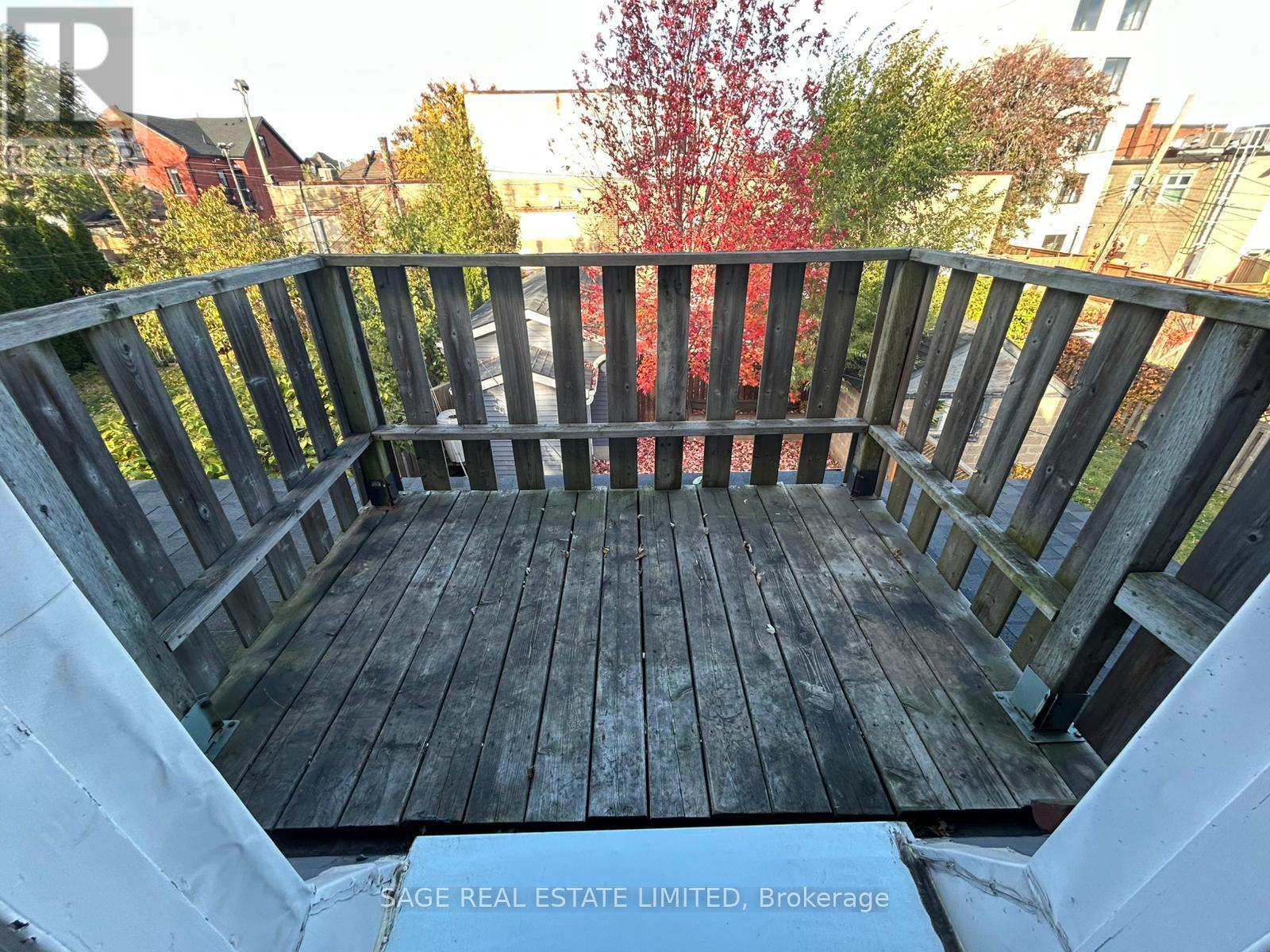 2 - 9 Wright Avenue, Hamilton, Ontario  L8L 2T5 - Photo 13 - X12508814