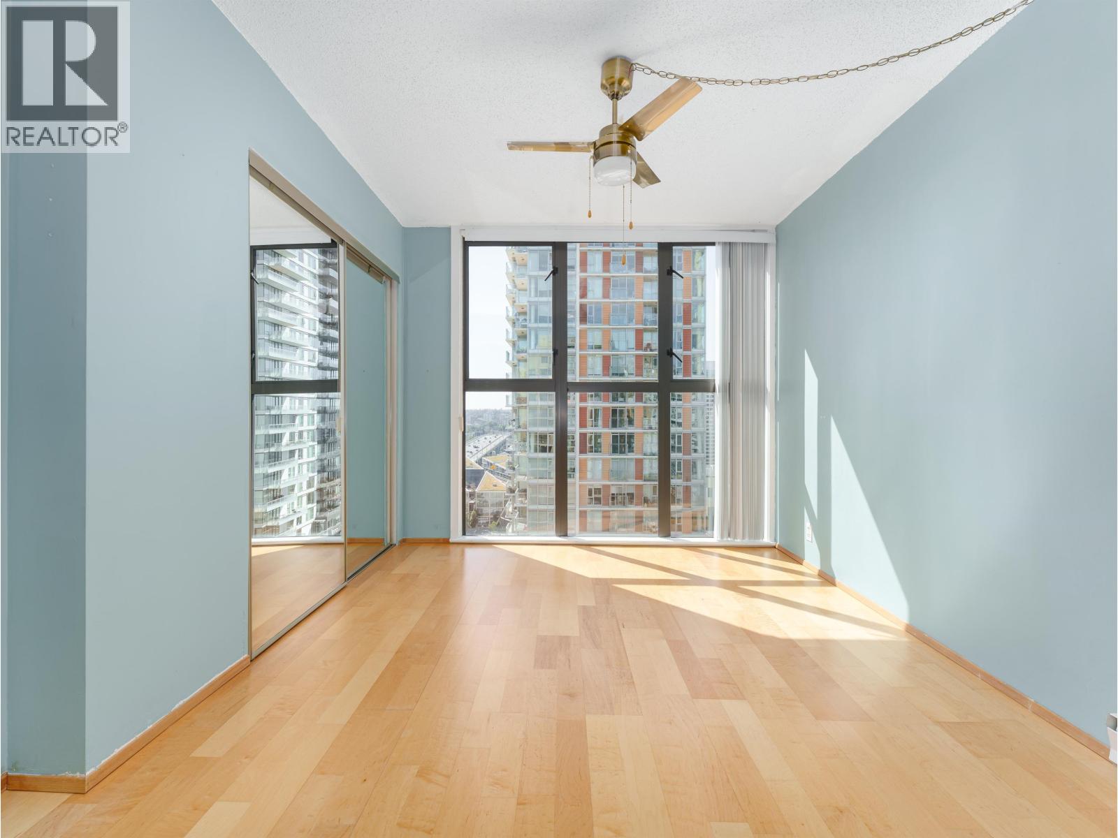 1605 789 Drake Street, Vancouver, British Columbia V6Z 2N7 - Photo 12 - R3060689