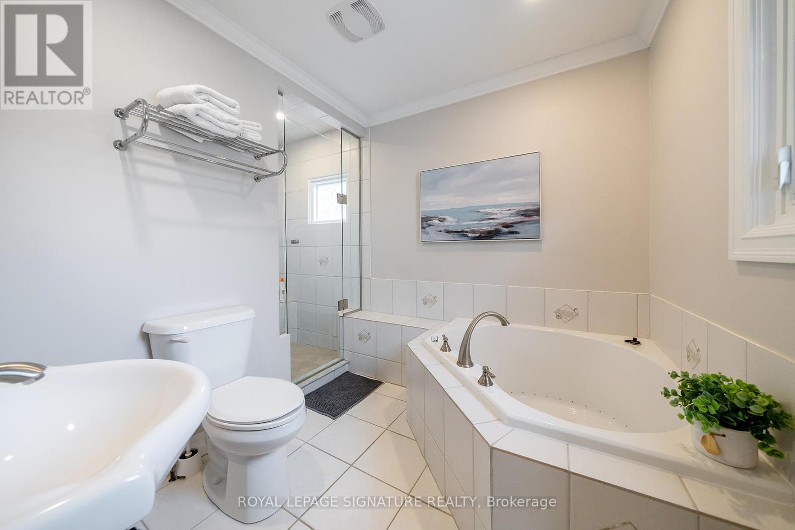 1239 Barnwood Square, Pickering, Ontario  L1X 1C6 - Photo 32 - E12509014