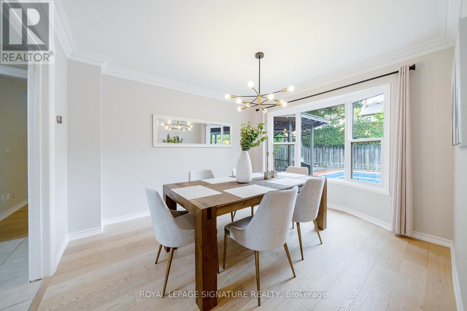 1239 Barnwood Square, Pickering, Ontario  L1X 1C6 - Photo 8 - E12509014