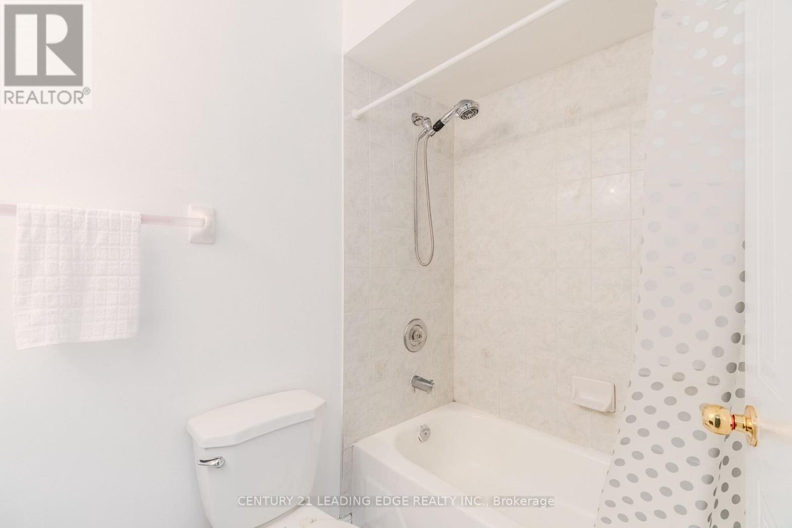 98 Aspen Park Way, Whitby, Ontario  L1N 9M6 - Photo 19 - E12509062