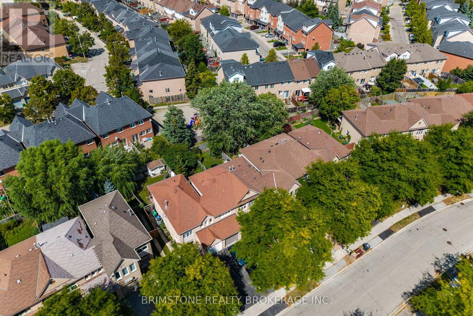 58 CEDARWOOD CRESCENT, Brampton, Ontario