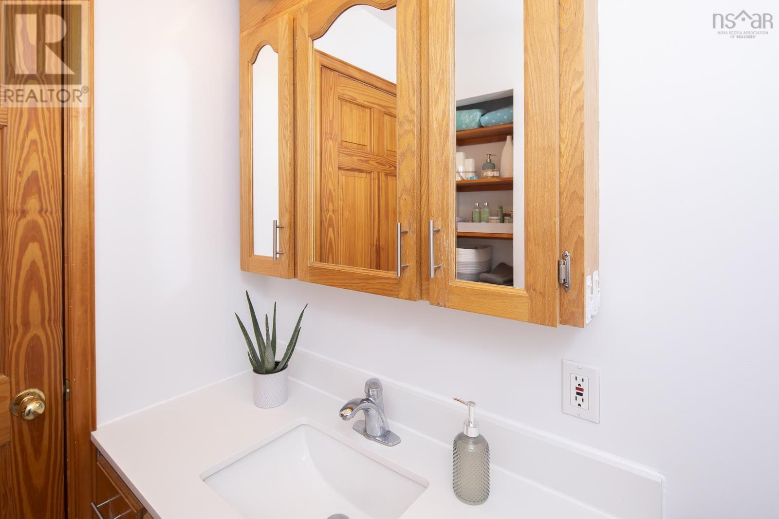 26 Rocky Run, Marriotts Cove, Nova Scotia  B0J 1K0 - Photo 13 - 202526609