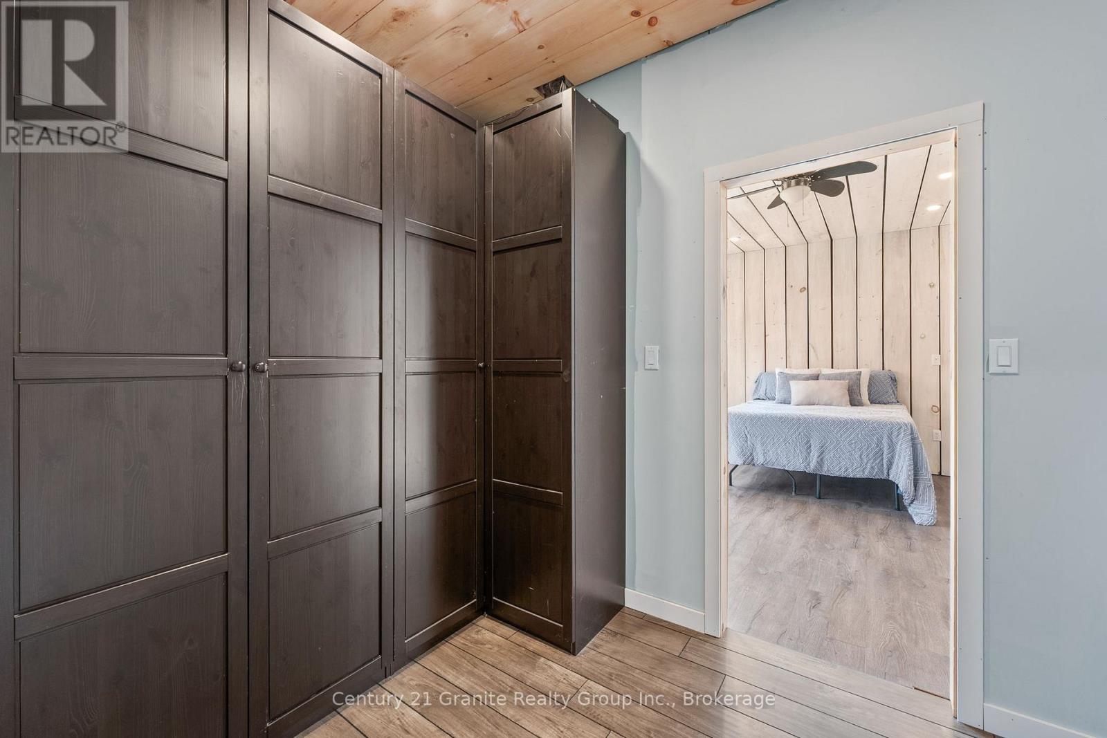 1126 Rice Road, Minden Hills, Ontario K0M 2K0 - Photo 31 - X12508336