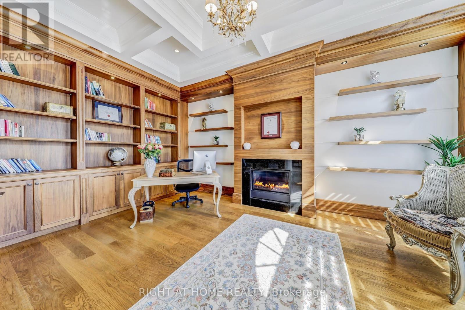 10 Yongeview Avenue, Richmond Hill, Ontario  L4C 7A4 - Photo 16 - N12508934