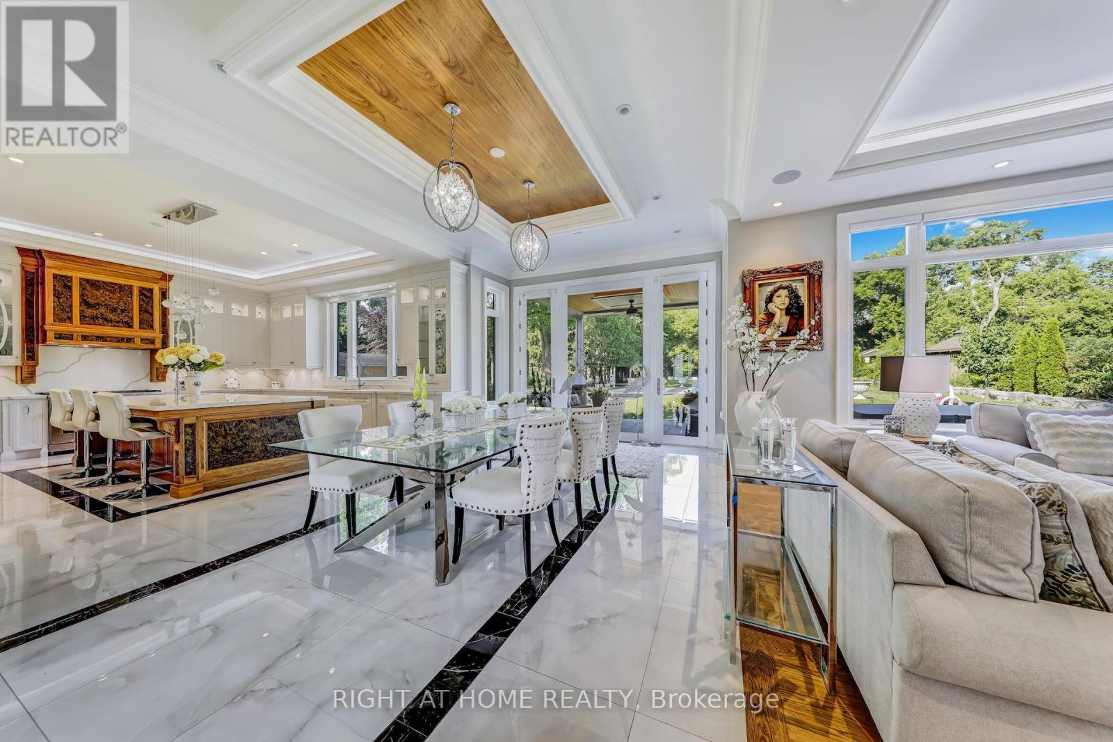 10 Yongeview Avenue, Richmond Hill, Ontario  L4C 7A4 - Photo 19 - N12508934