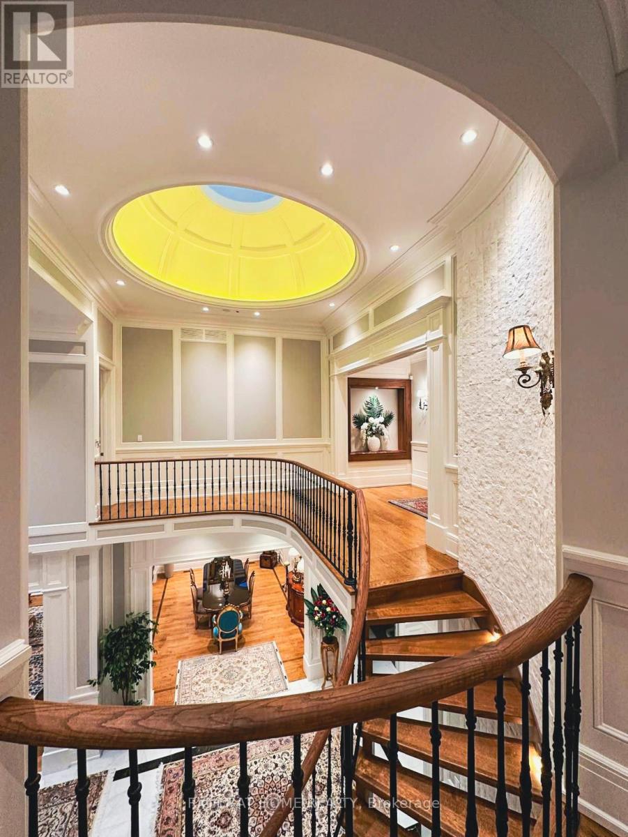 10 Yongeview Avenue, Richmond Hill, Ontario  L4C 7A4 - Photo 30 - N12508934