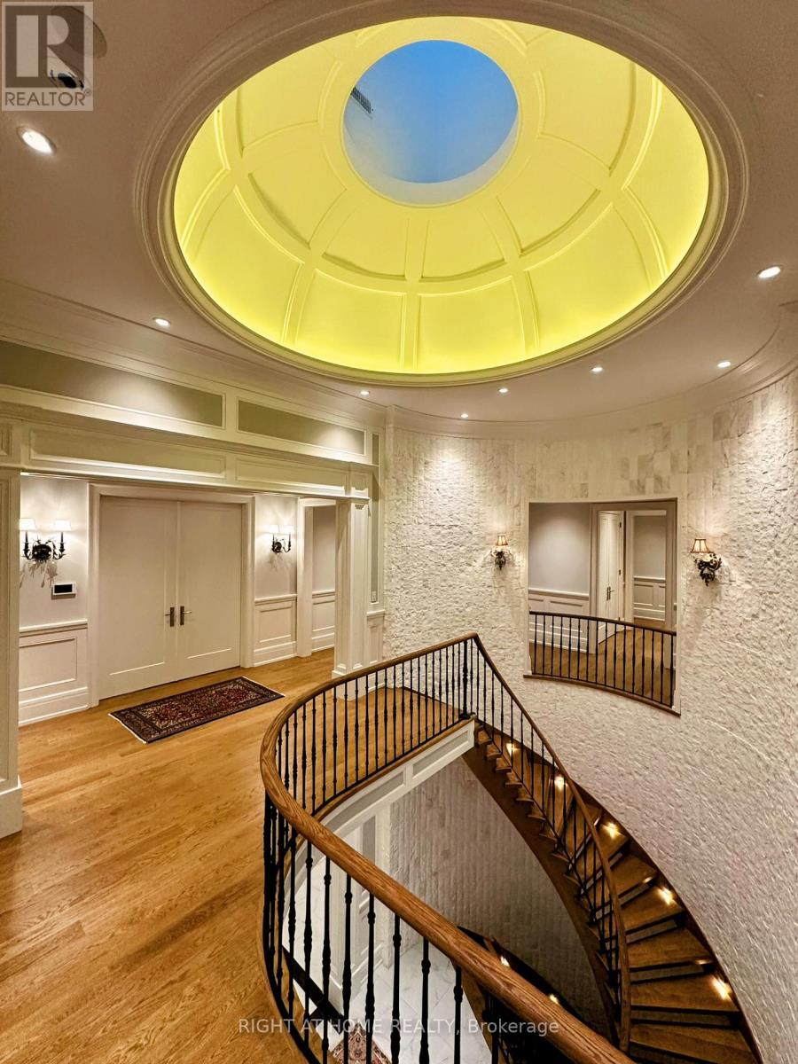 10 Yongeview Avenue, Richmond Hill, Ontario  L4C 7A4 - Photo 31 - N12508934