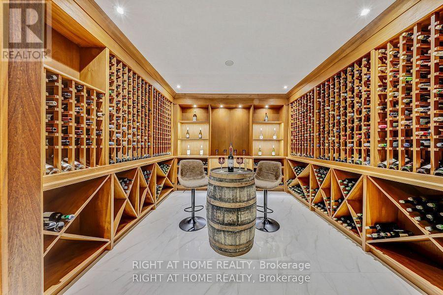 10 Yongeview Avenue, Richmond Hill, Ontario  L4C 7A4 - Photo 49 - N12508934