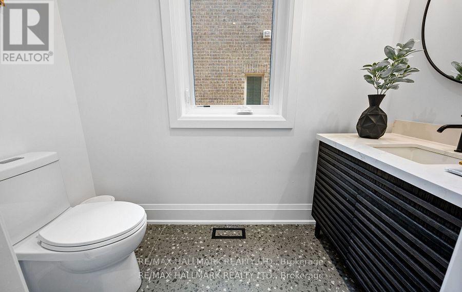 119 Pointon Street, Aurora, Ontario  L4G 0G6 - Photo 23 - N12509000