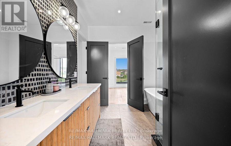 119 Pointon Street, Aurora, Ontario  L4G 0G6 - Photo 28 - N12509000