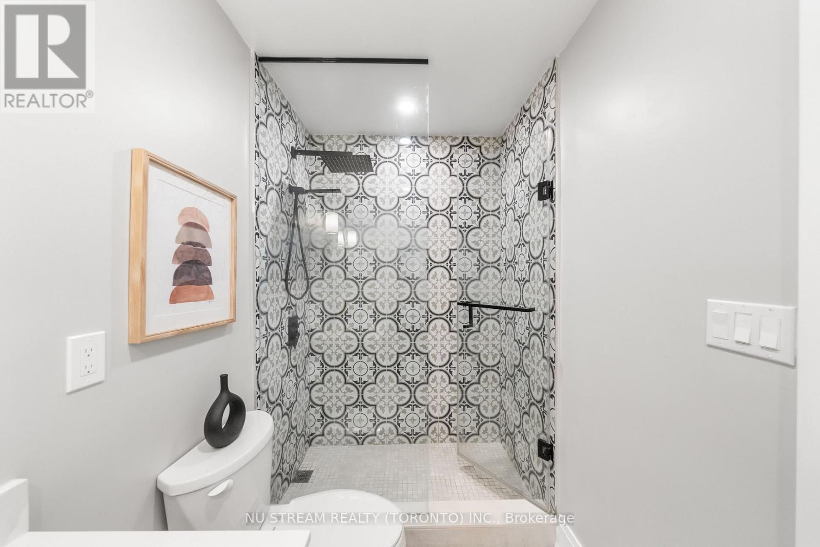 Ph3 - 33 Weldrick Road E, Richmond Hill, Ontario L4C 8W4 - Photo 21 - N12509052