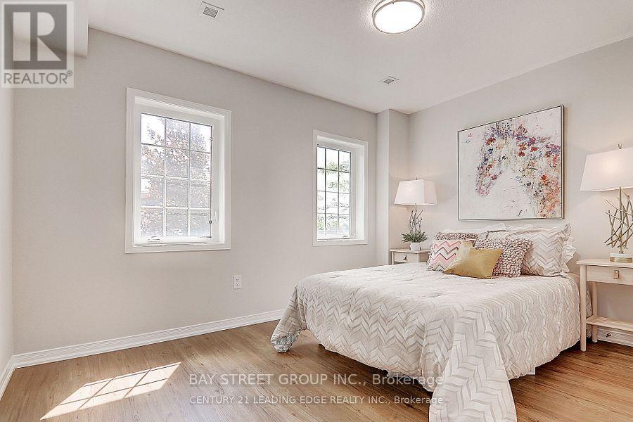 73 Eastern Skies Way, Markham, Ontario  L6E 0N8 - Photo 3 - N12509076