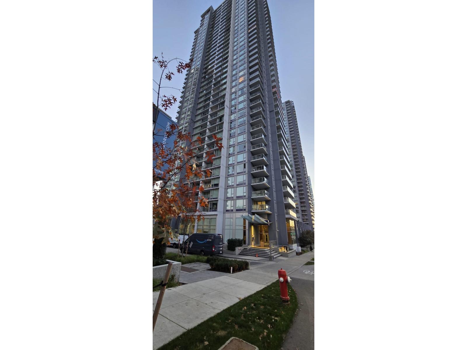 1505 13750 100 AVENUE, Surrey, British Columbia