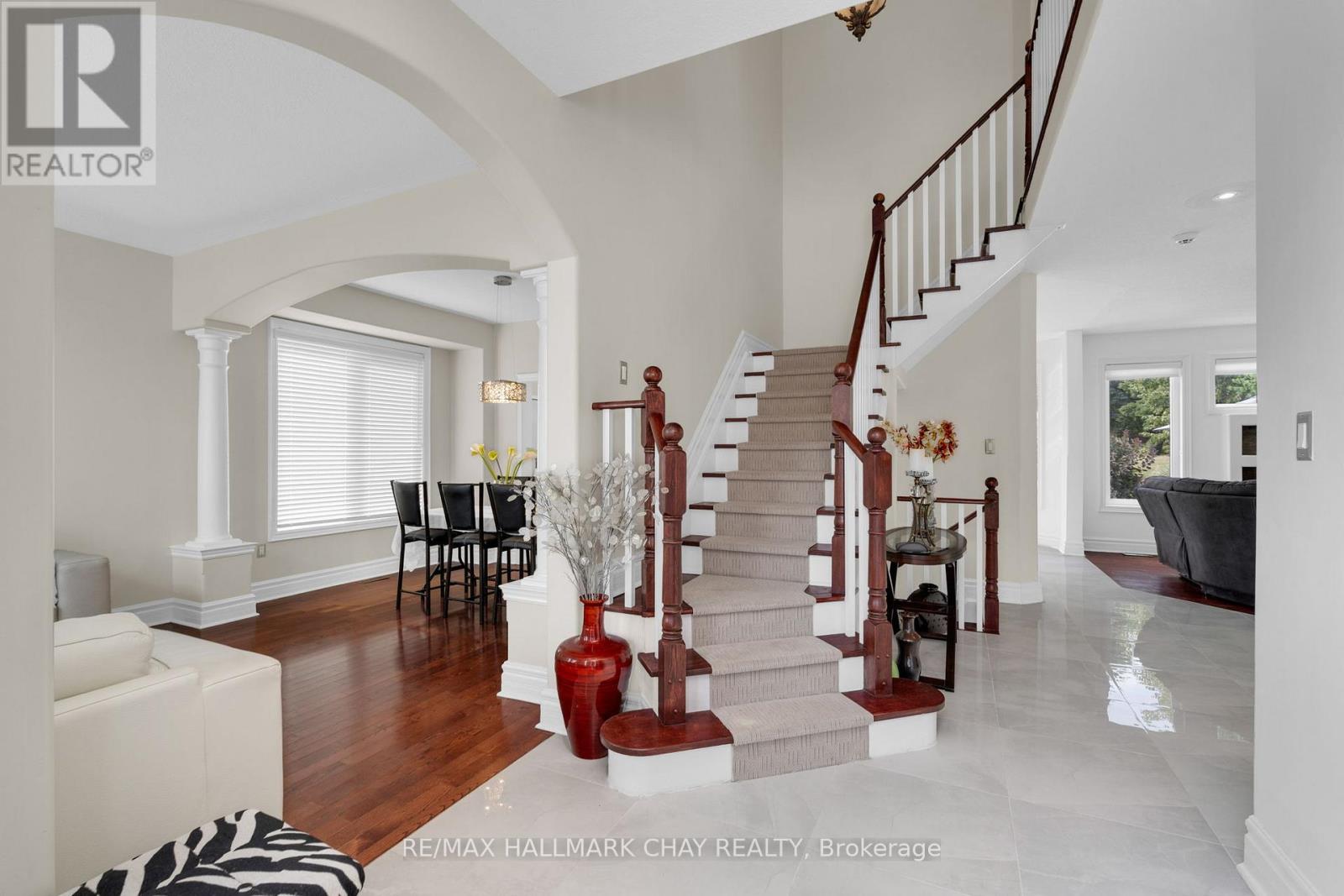 90 Birkhall Place, Barrie (Innis-Shore), Ontario  L4N 0K2 - Photo 13 - S12508958