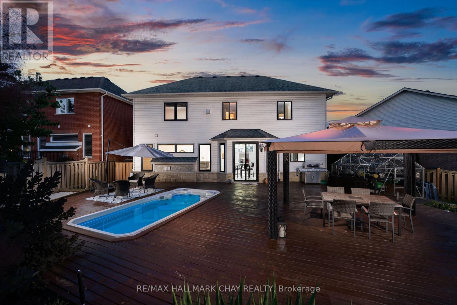 90 Birkhall Place, Barrie (Innis-Shore), Ontario  L4N 0K2 - Photo 2 - S12508958