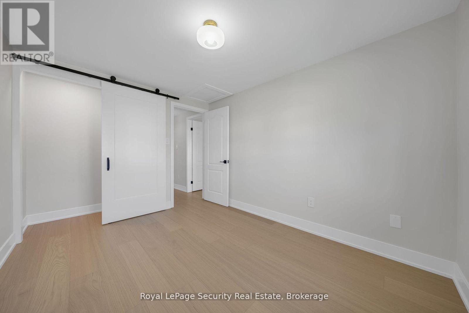 74 Andrea Lane, Vaughan, Ontario  L4L 1E7 - Photo 23 - N12508502