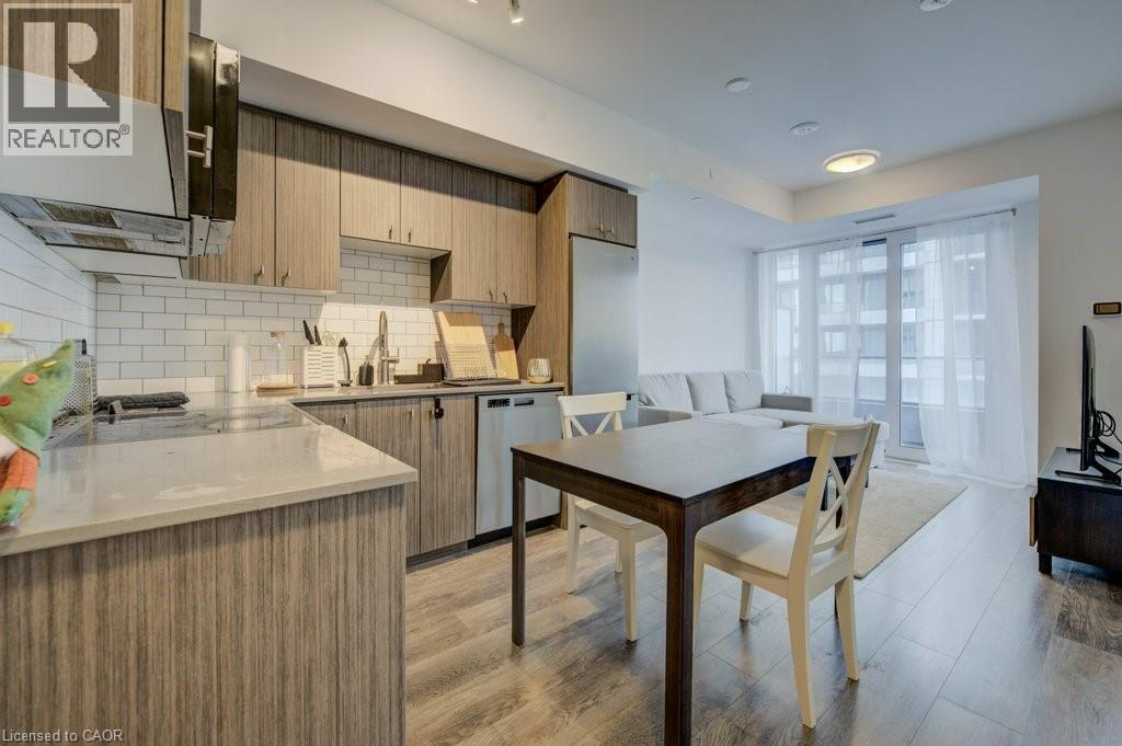 15 Wellington Street S Unit# 1001, Kitchener, Ontario  N2G 0E4 - Photo 12 - 40785478