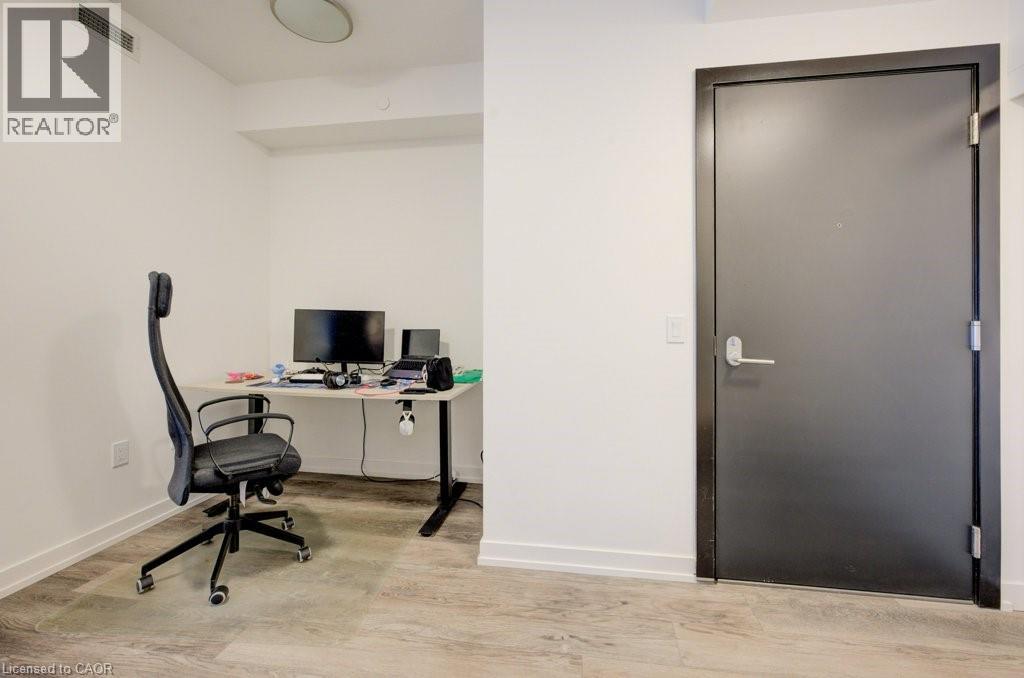 15 Wellington Street S Unit# 1001, Kitchener, Ontario  N2G 0E4 - Photo 9 - 40785478