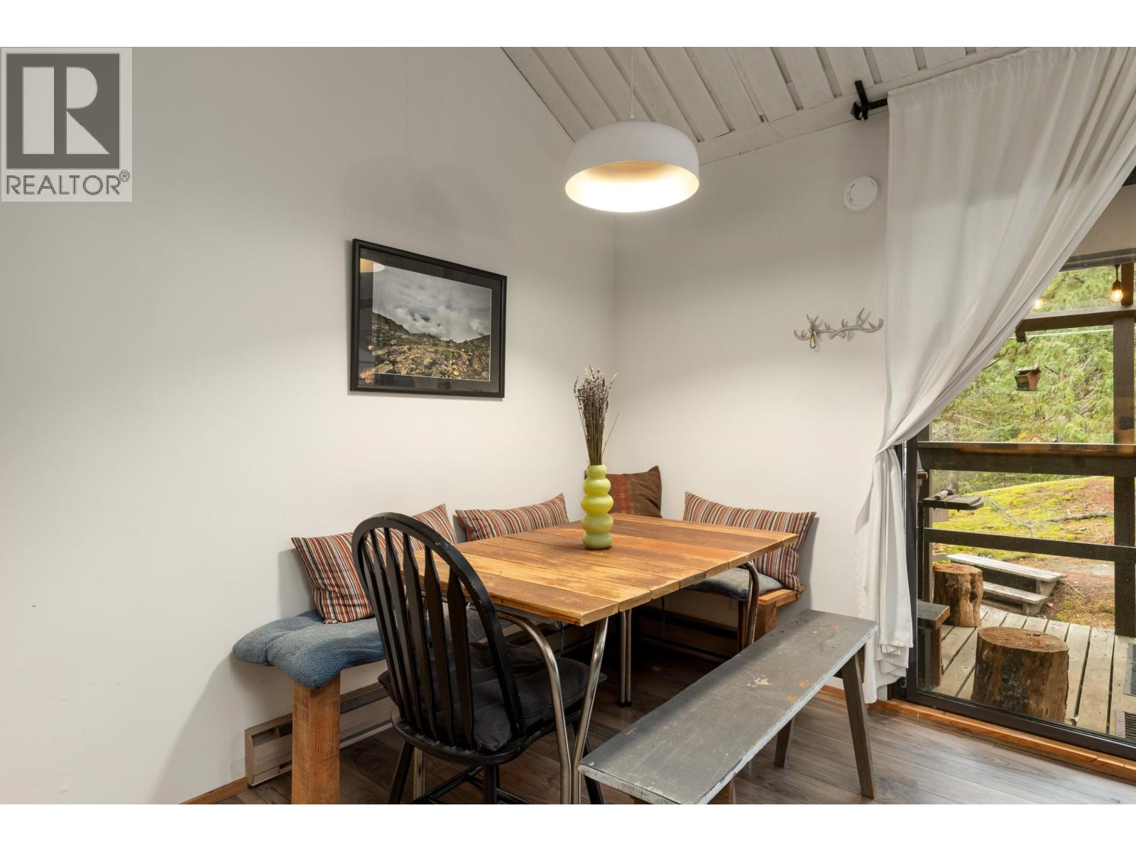 24 2020 Watson Way, Whistler, British Columbia V8E 0A9 - Photo 10 - R3064347