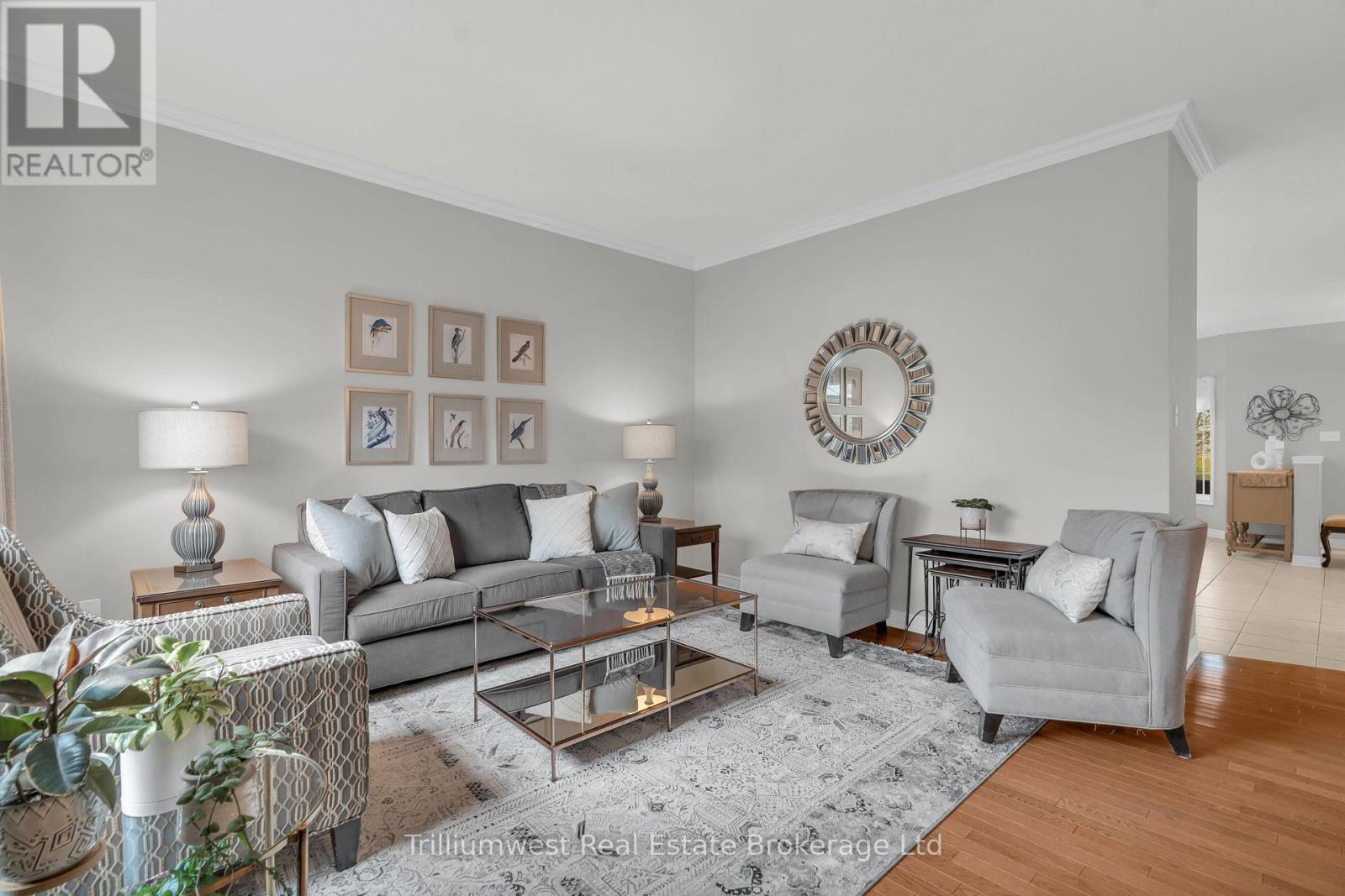 302 Farley Drive, Guelph, Ontario N1L 1N6 - Photo 17 - X12509128