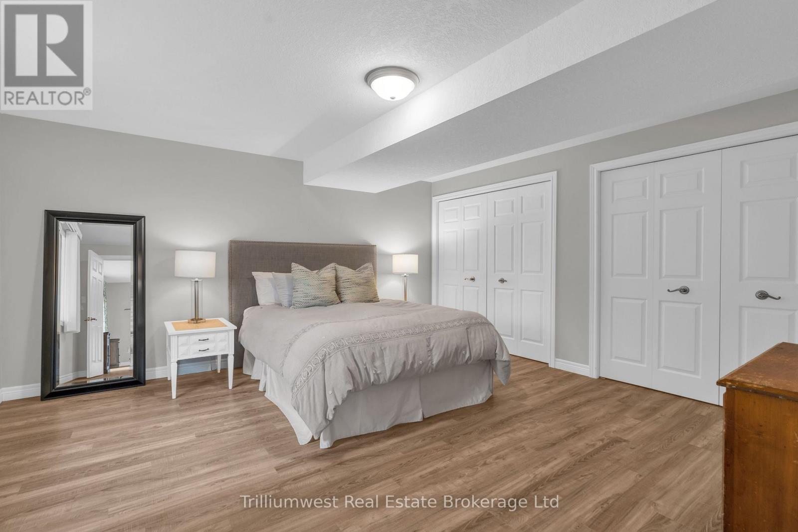 302 Farley Drive, Guelph, Ontario N1L 1N6 - Photo 29 - X12509128