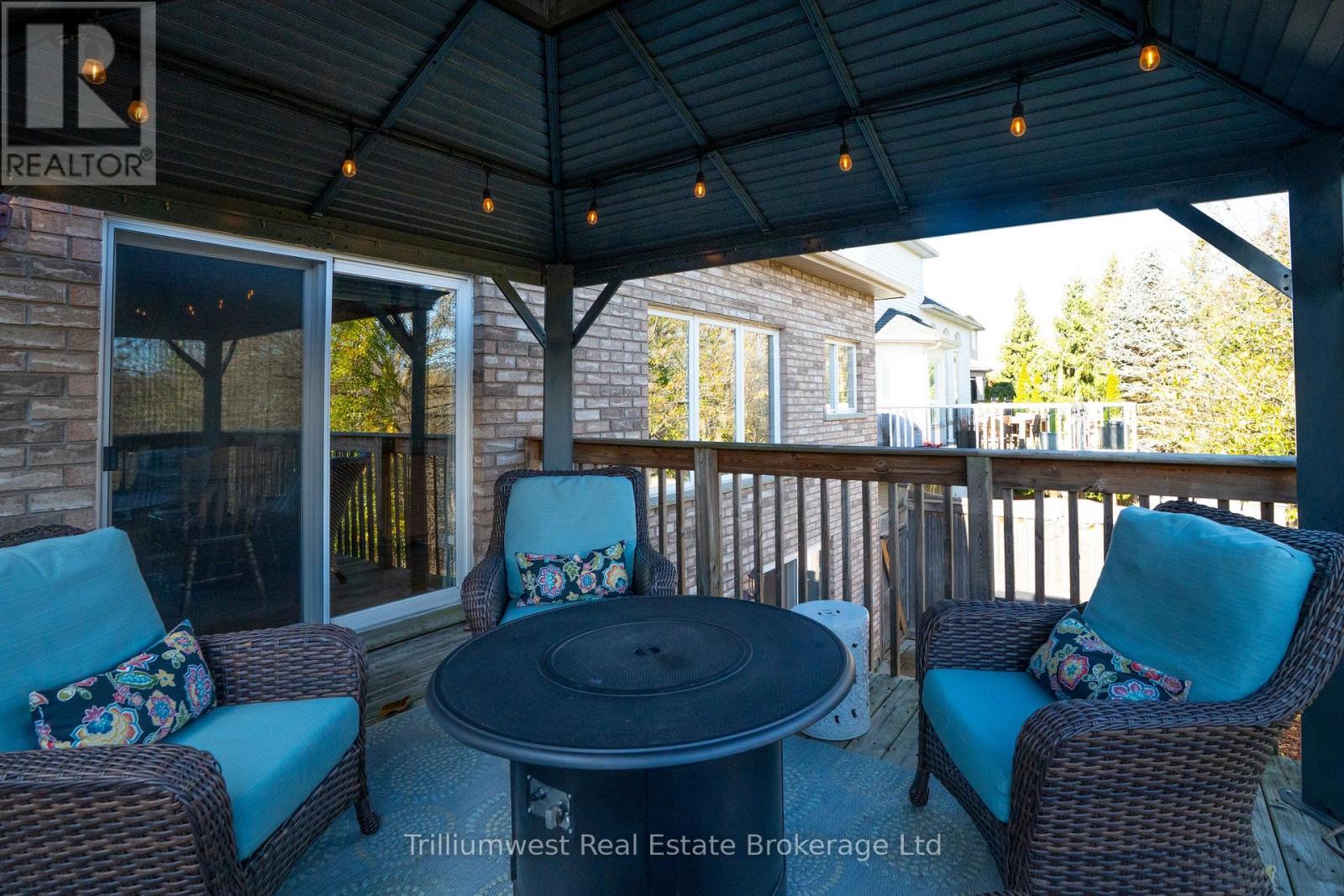 302 Farley Drive, Guelph, Ontario N1L 1N6 - Photo 37 - X12509128