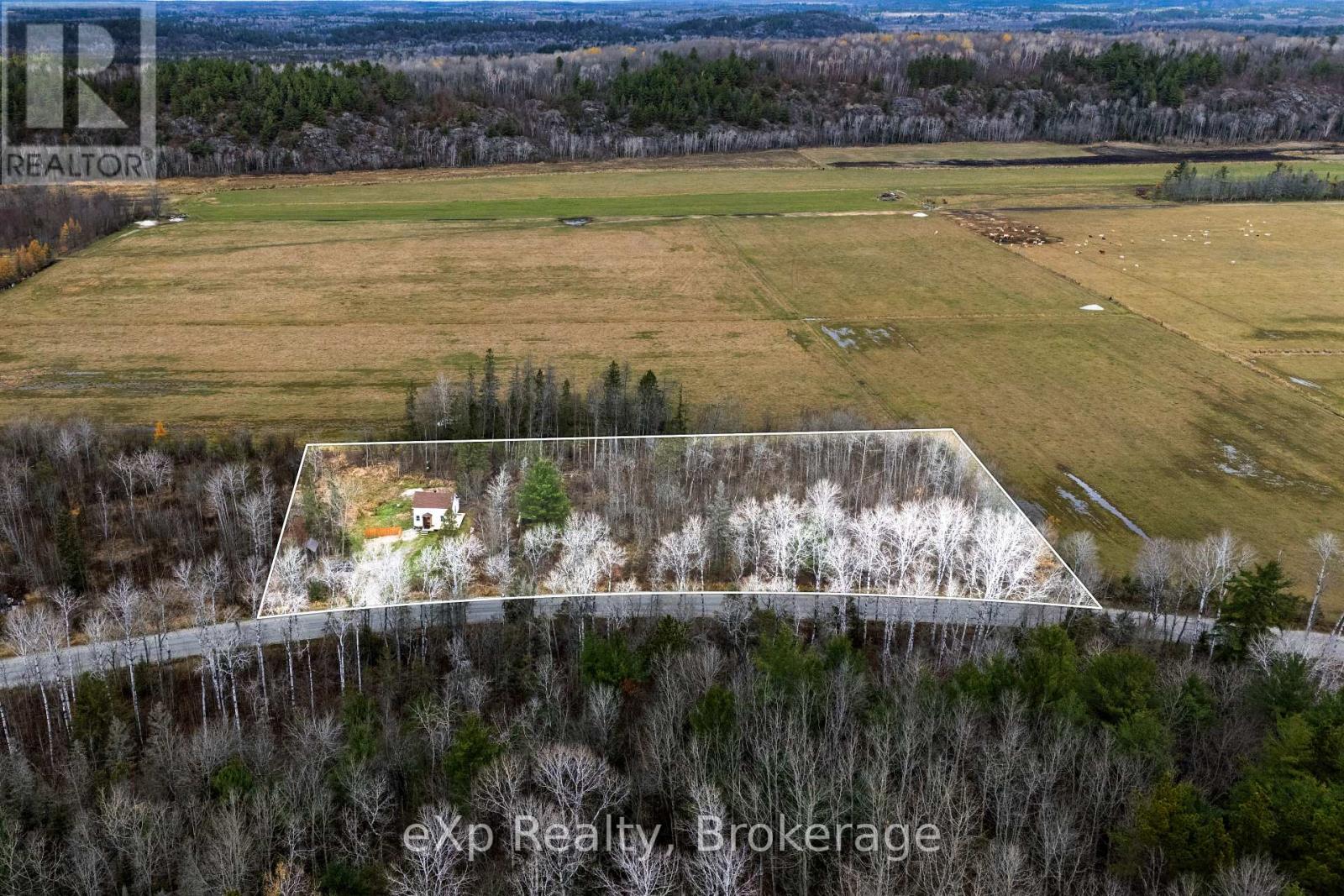 685 Lee Valley Road, Sables-Spanish Rivers, Ontario P0P 1P0 - Photo 35 - X12509236