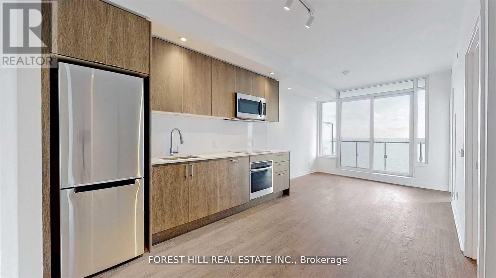 1509 - 1928 Lake Shore Boulevard W, Toronto, Ontario  M6S 1A1 - Photo 2 - W12509038