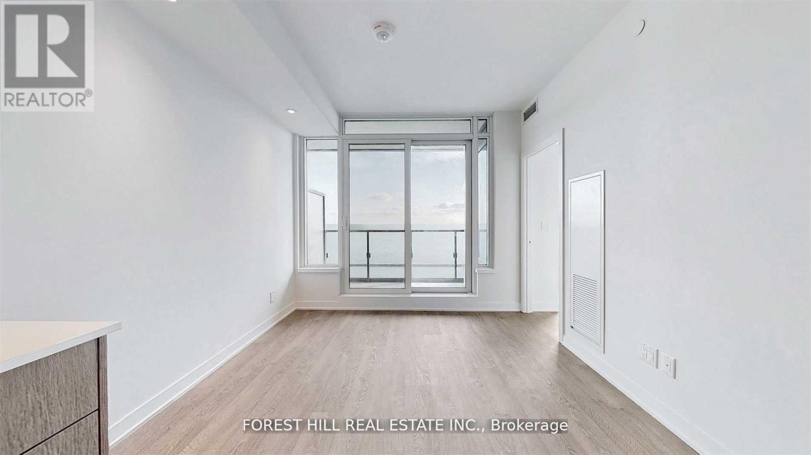 1509 - 1928 Lake Shore Boulevard W, Toronto, Ontario  M6S 1A1 - Photo 3 - W12509038