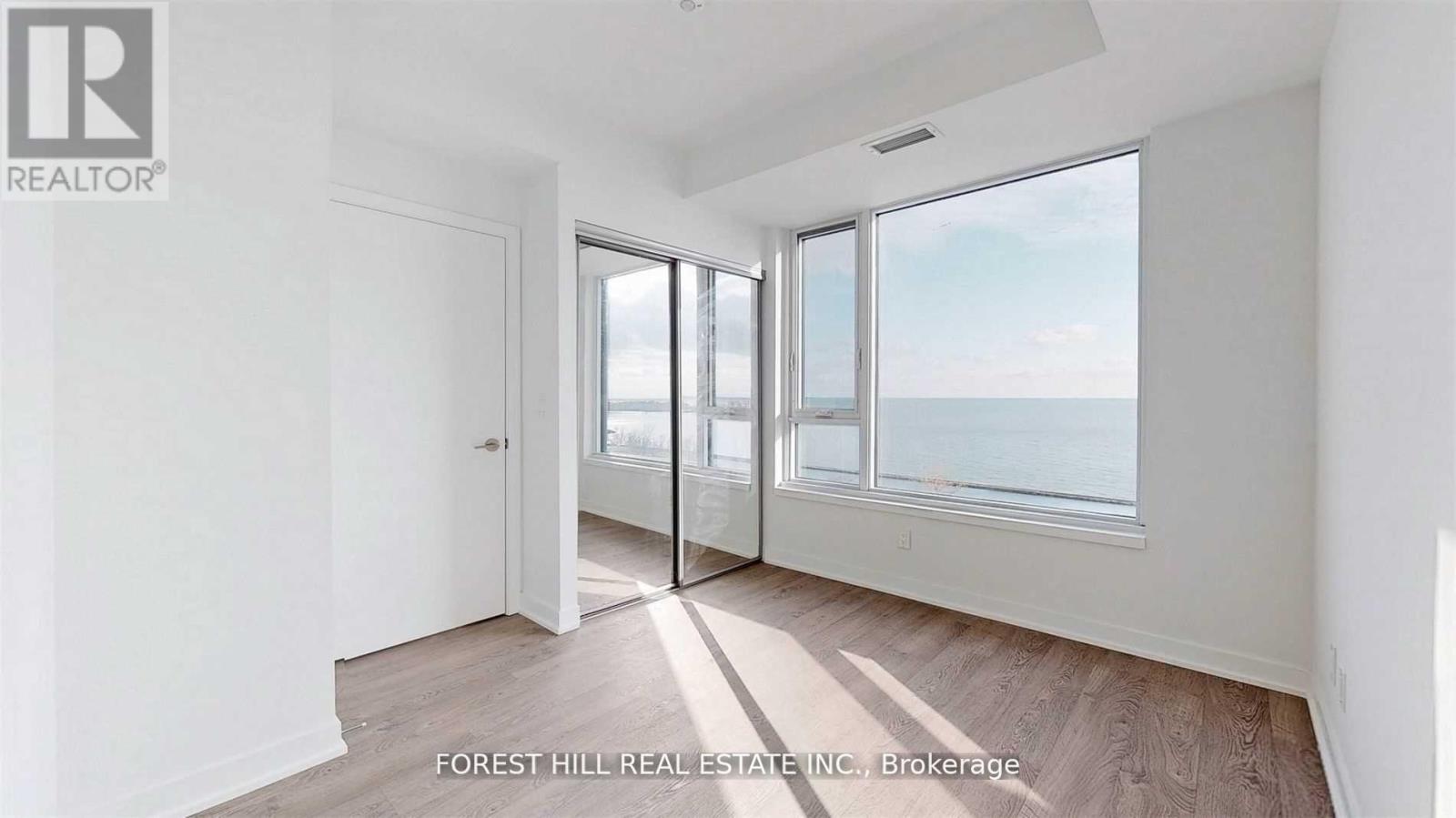 1509 - 1928 Lake Shore Boulevard W, Toronto, Ontario  M6S 1A1 - Photo 5 - W12509038