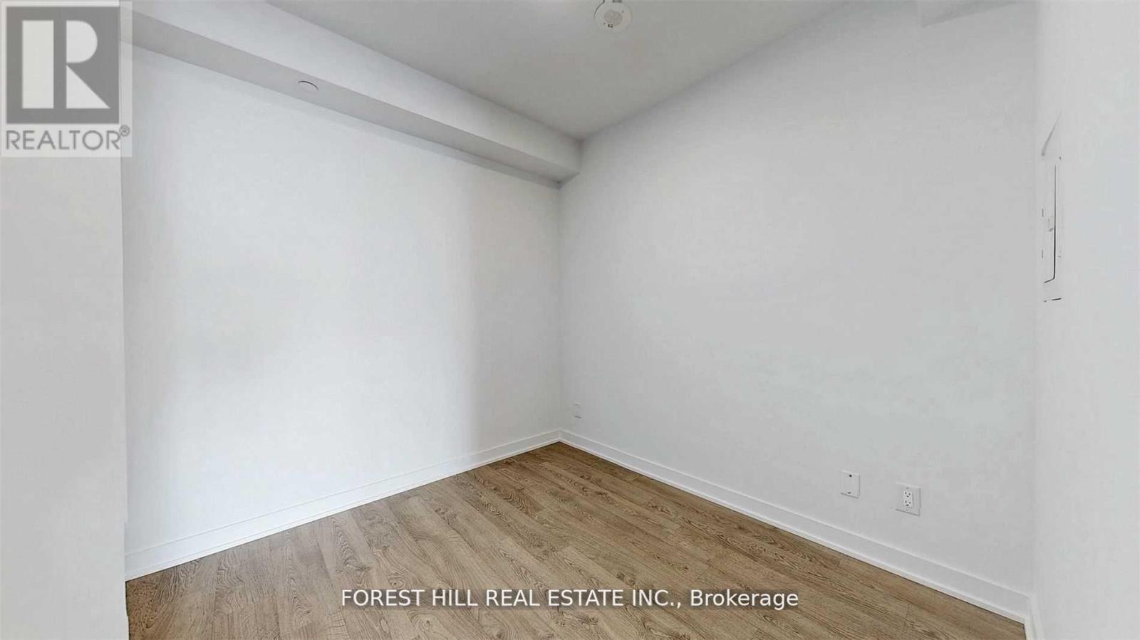 1509 - 1928 Lake Shore Boulevard W, Toronto, Ontario  M6S 1A1 - Photo 7 - W12509038