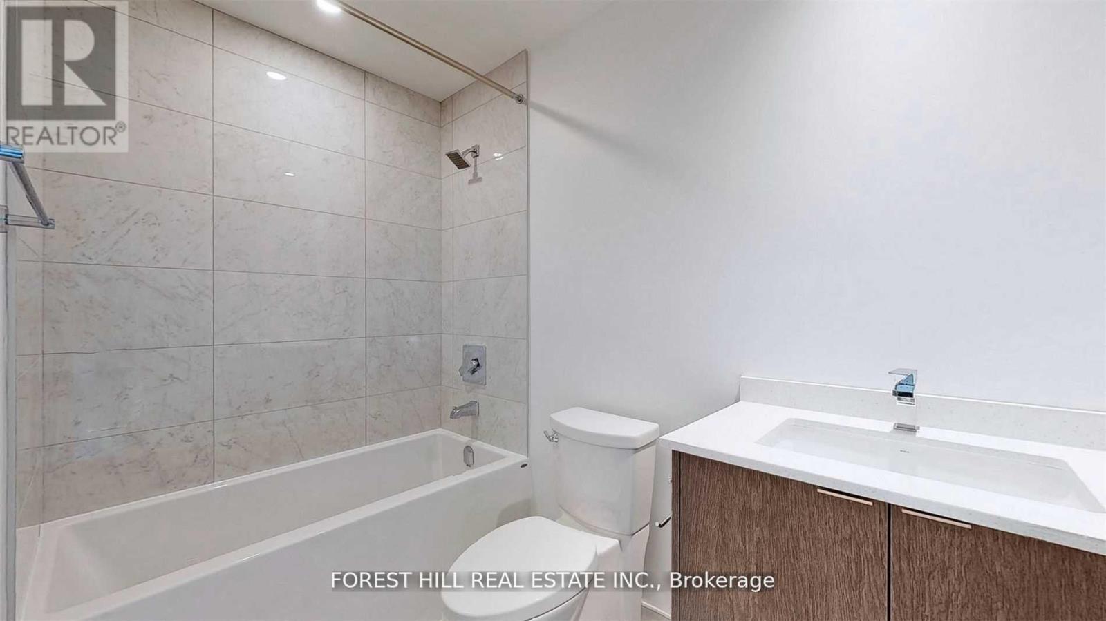 1509 - 1928 Lake Shore Boulevard W, Toronto, Ontario  M6S 1A1 - Photo 8 - W12509038