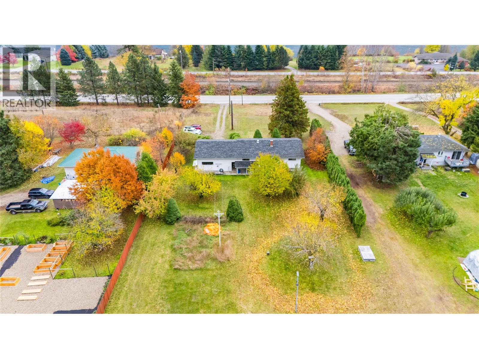 1535 Highway 3a Highway, Thrums, British Columbia  V1N 4M7 - Photo 9 - 10366890