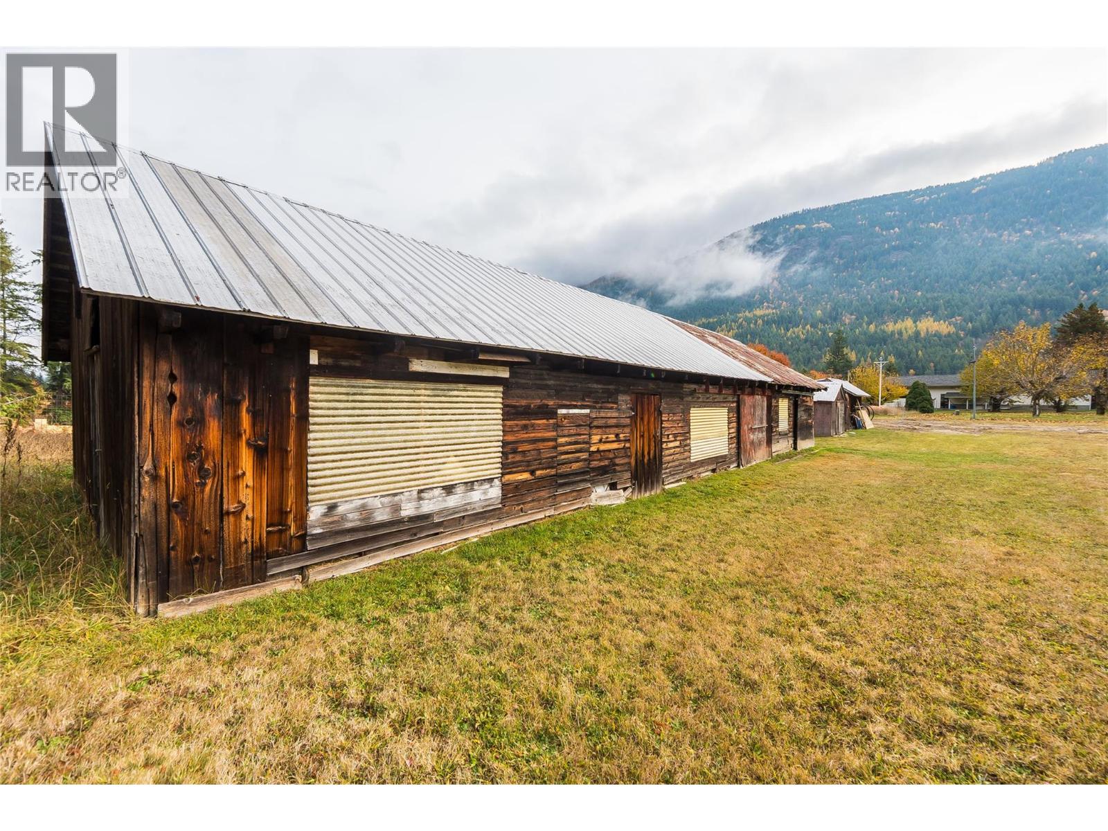 1535 Highway 3a Highway, Thrums, British Columbia  V1N 4M7 - Photo 62 - 10366890