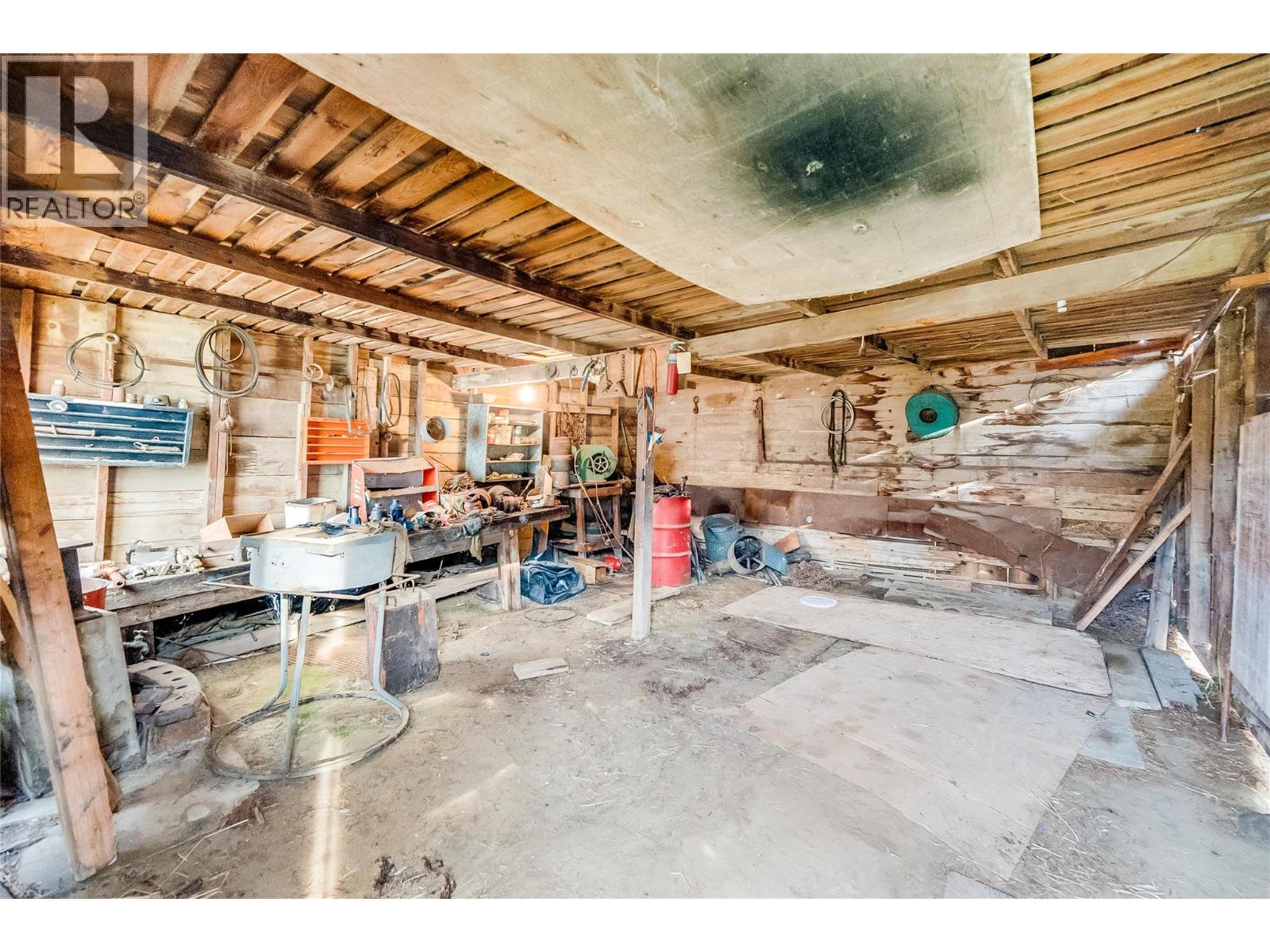 1535 Highway 3a Highway, Thrums, British Columbia  V1N 4M7 - Photo 66 - 10366890