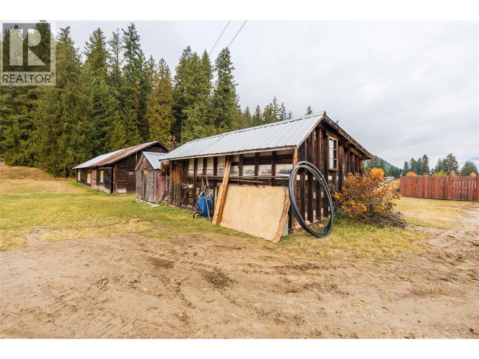 1535 Highway 3a Highway, Thrums, British Columbia  V1N 4M7 - Photo 64 - 10366890