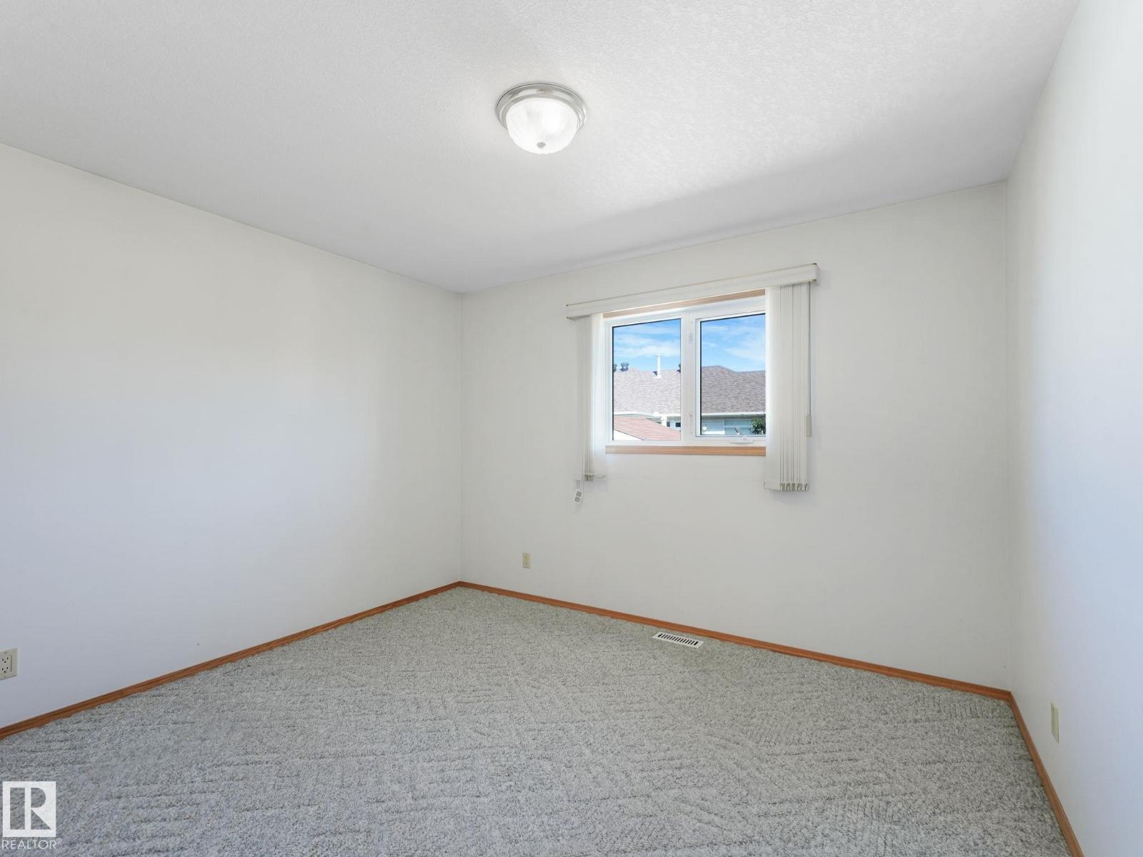 1016 James Cr Nw, Edmonton, Alberta  T6L 6P6 - Photo 20 - E4464688